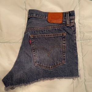 Levi’s 501 shorts